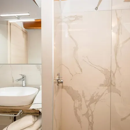 Charming 4* Σιρμιόνε