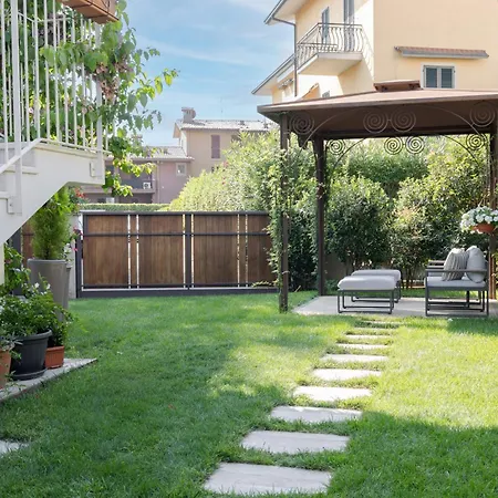 Bed and Breakfast Charming 4*