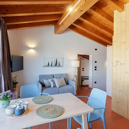 Charming Bed and Breakfast Σιρμιόνε