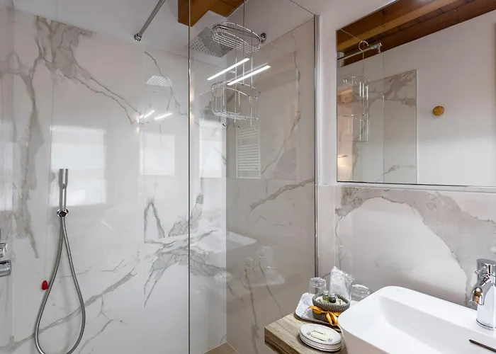 Bed & Breakfast Charming 3*