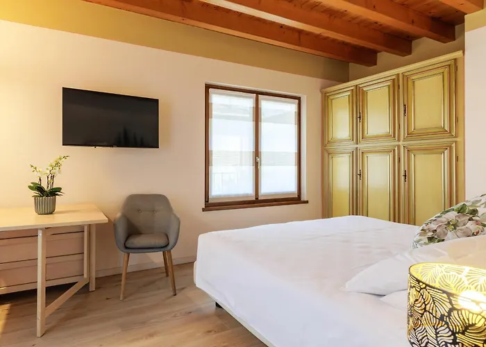 Charming Bed & Breakfast 3*