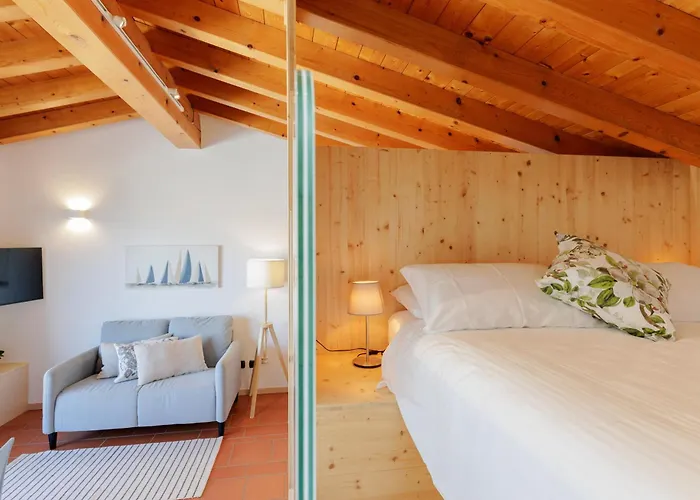 Charming Bed & Breakfast 3*