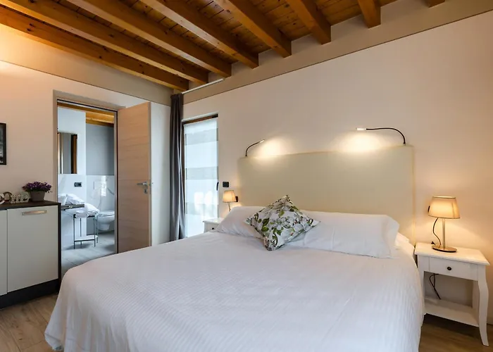 Bed & Breakfast Charming