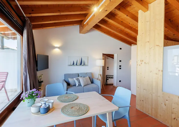Charming Bed & Breakfast Sirmione